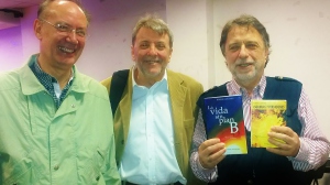 Dr. Manuel Moreira, Dr Denis Baranger y Dr, Roberto Abínzano en la presentación del libro